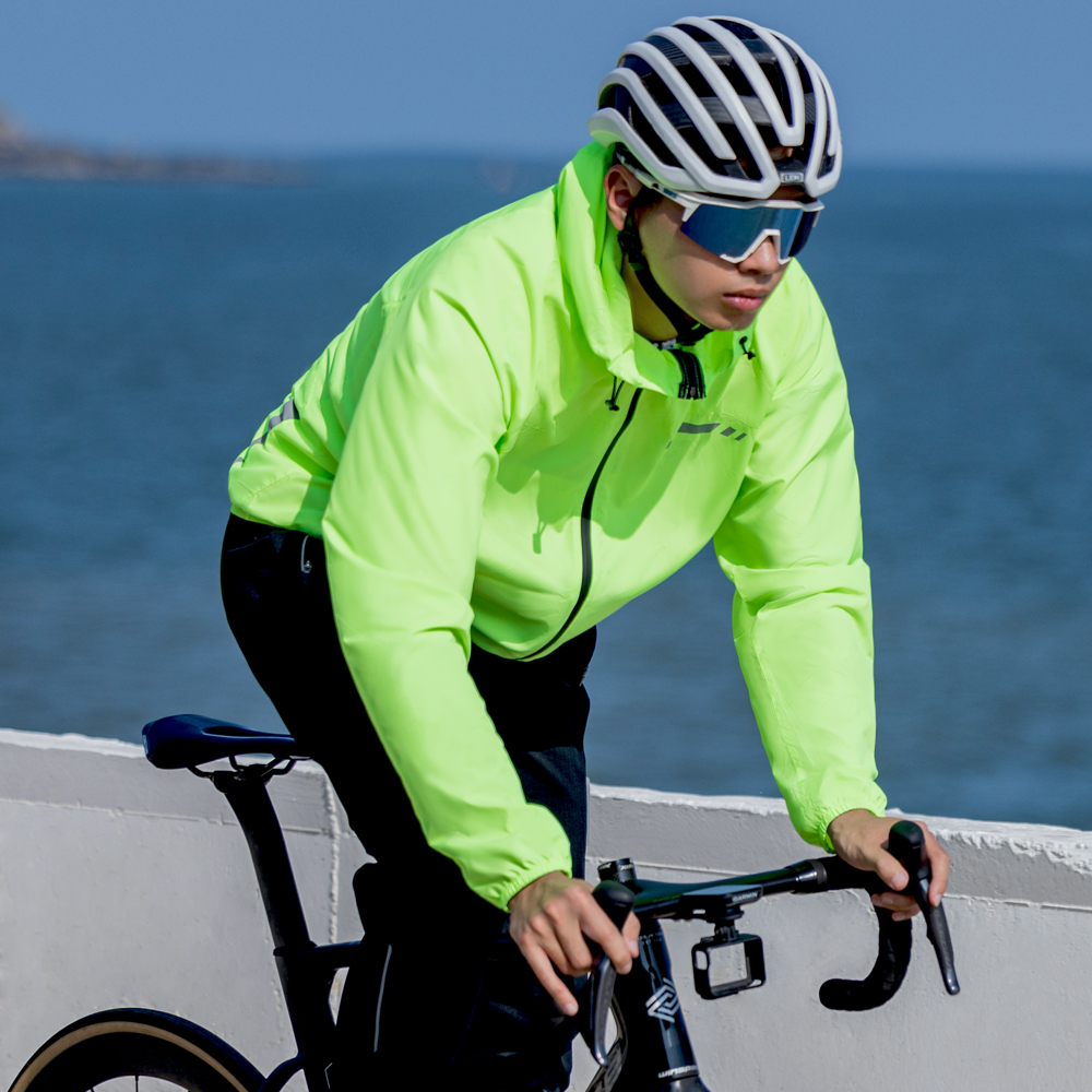 Difos Bicycle Rain Coat Men's  - огляд і ціна Cycling Rain Jacket Commute